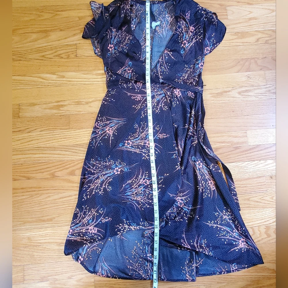 Vintage Elegant Black and Pink Floral Wrapped Dress - Picture 11 of 12